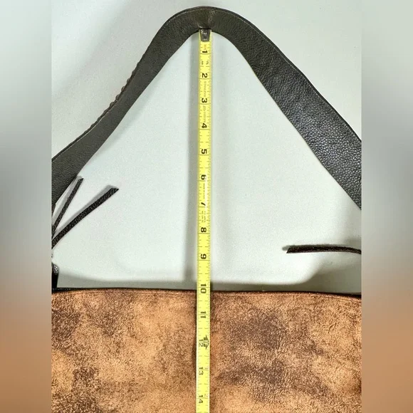 Juan Antonio Distressed Leather HOBO shoulder/handbag - Picture 8 of 15